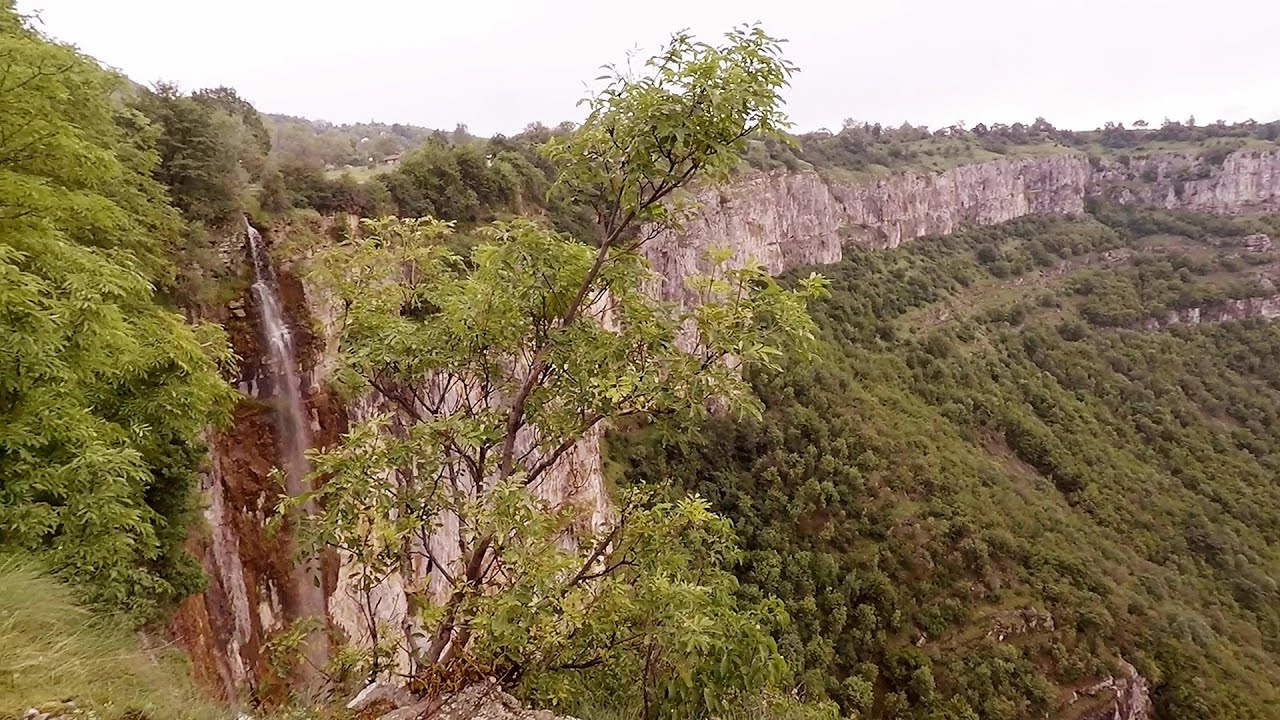 Bovska Skaklya waterfall - Iskar gorge