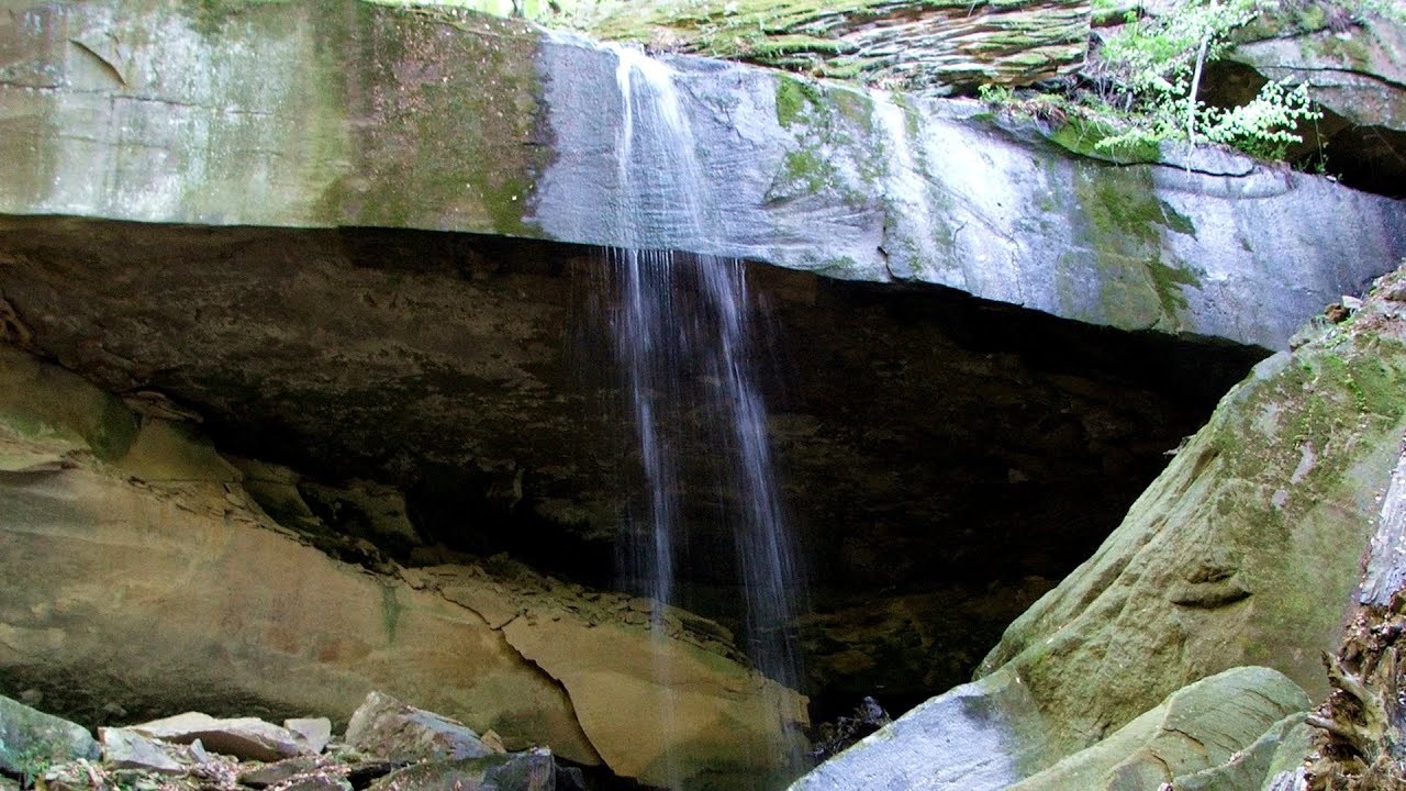 Waterfalls of Velnita stone-quarry - Targu Ocna - video