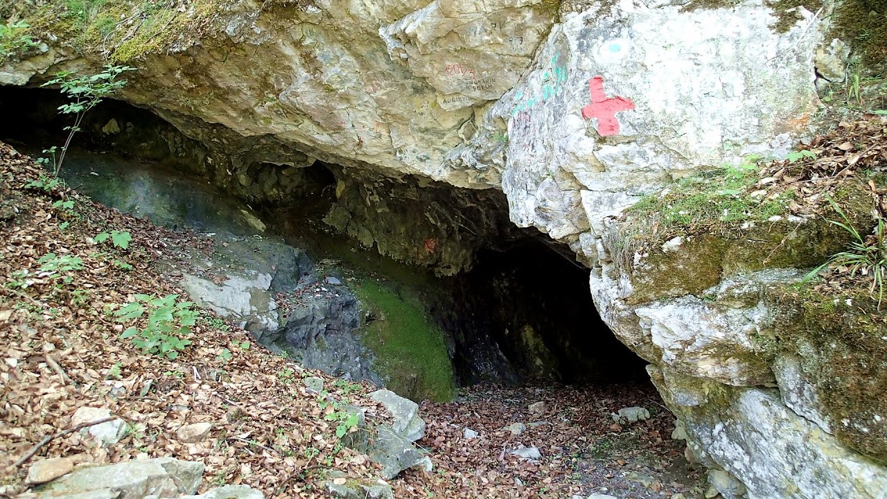 Grotte des Voleurs (Pestera Hotilor, Tolvajos) - Apata