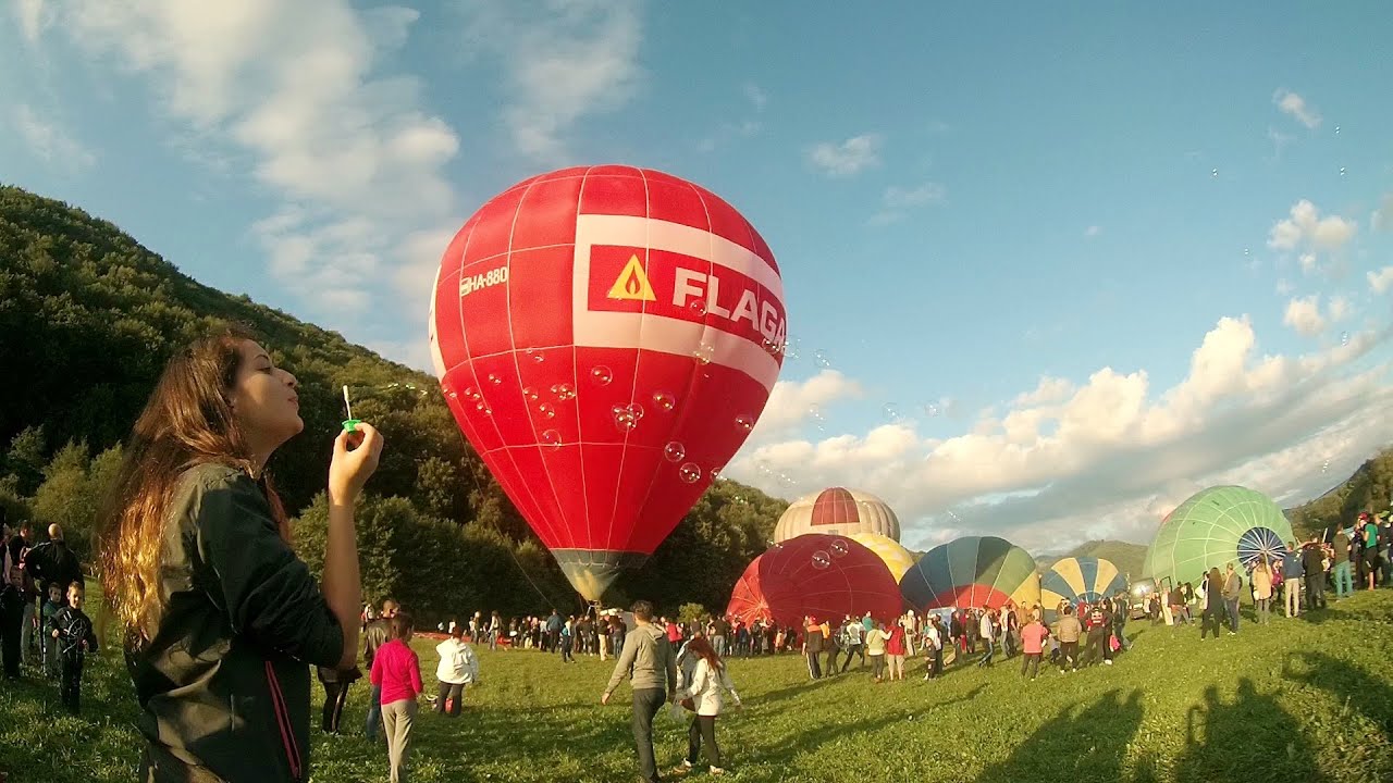 Video: Parada baloanelor cu aer cald 2015 - Campu Cetatii